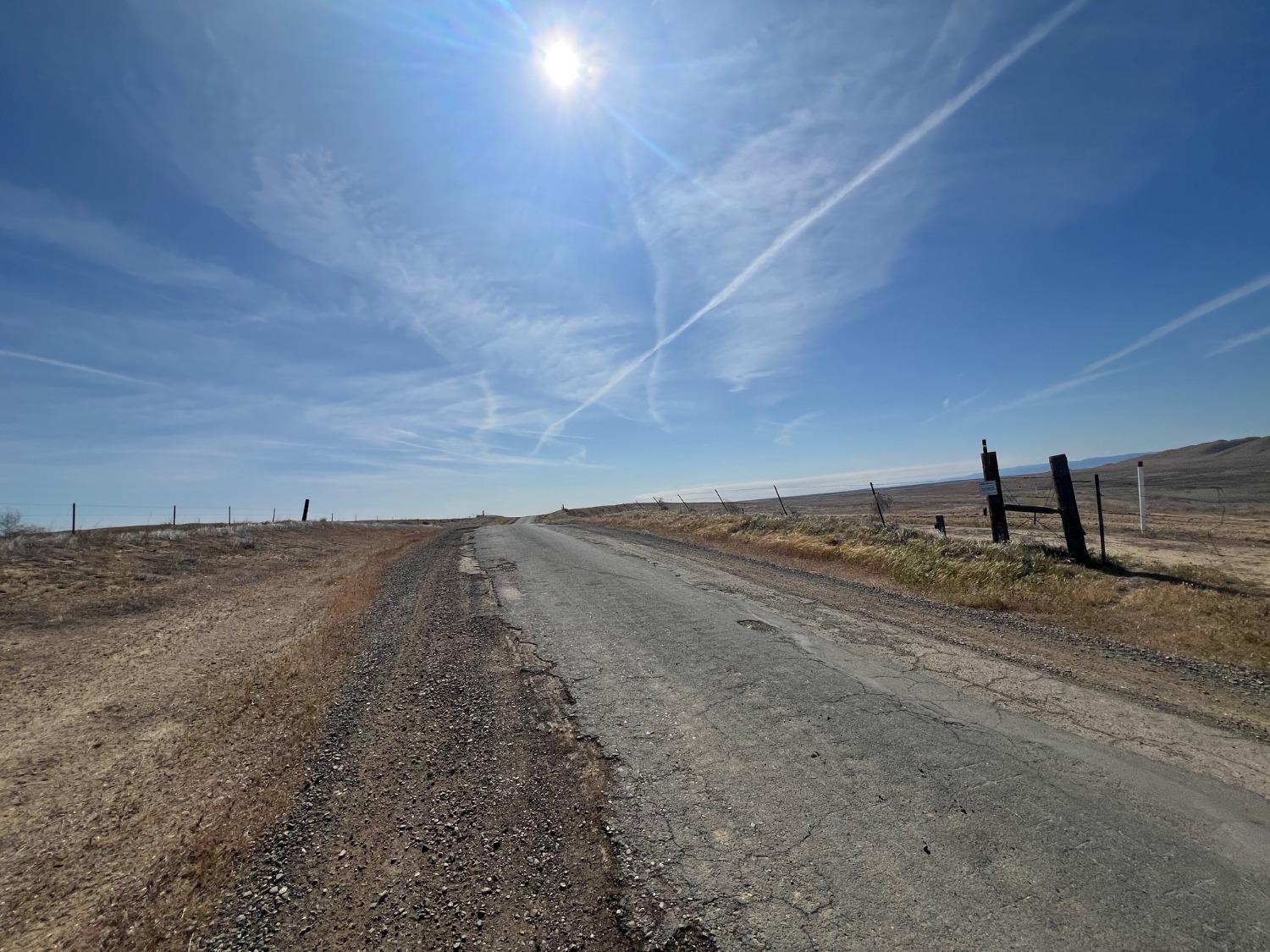 85 Highway 33, Avenal, CA 93204