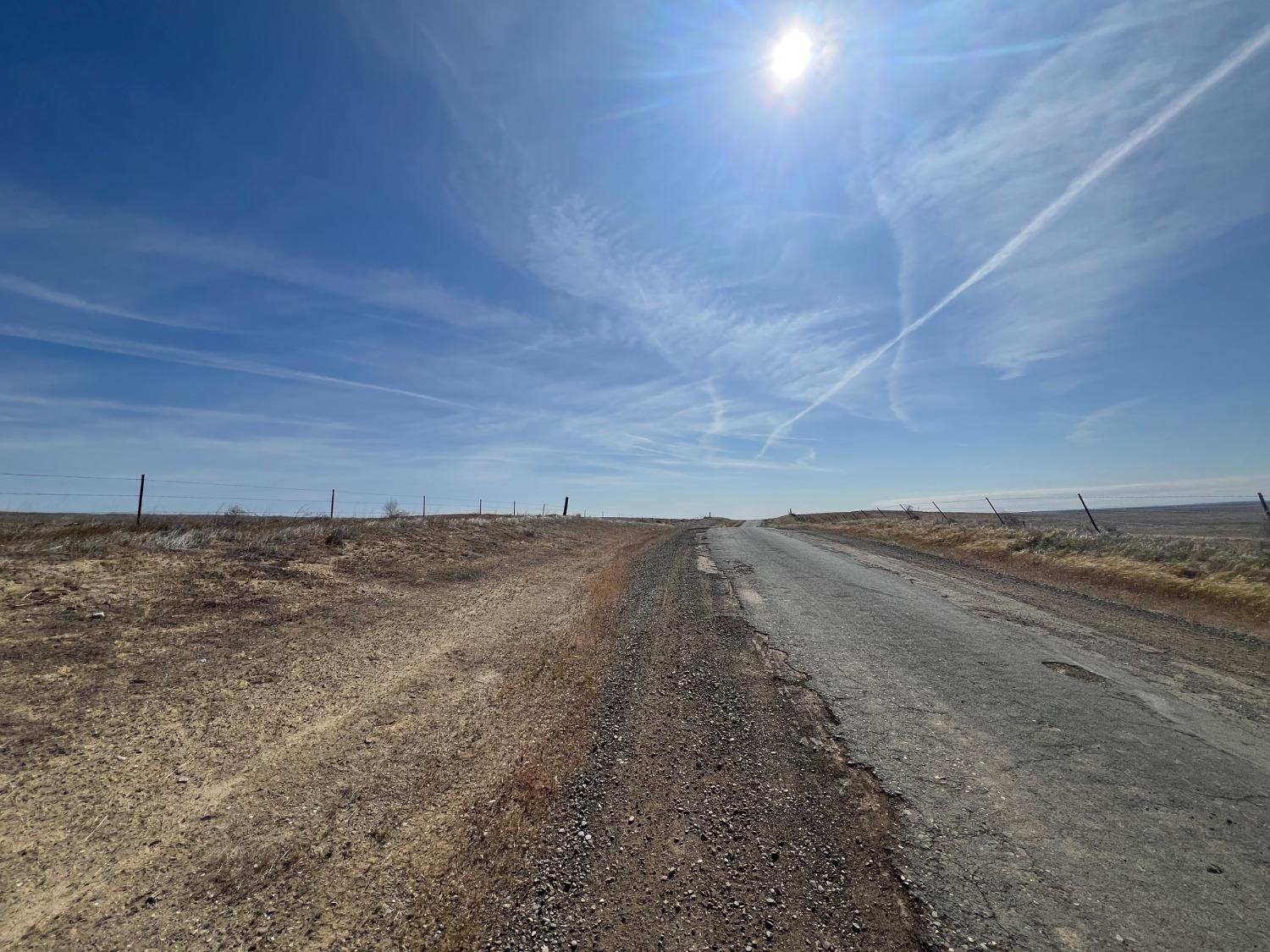 85 Highway 33, Avenal, CA 93204