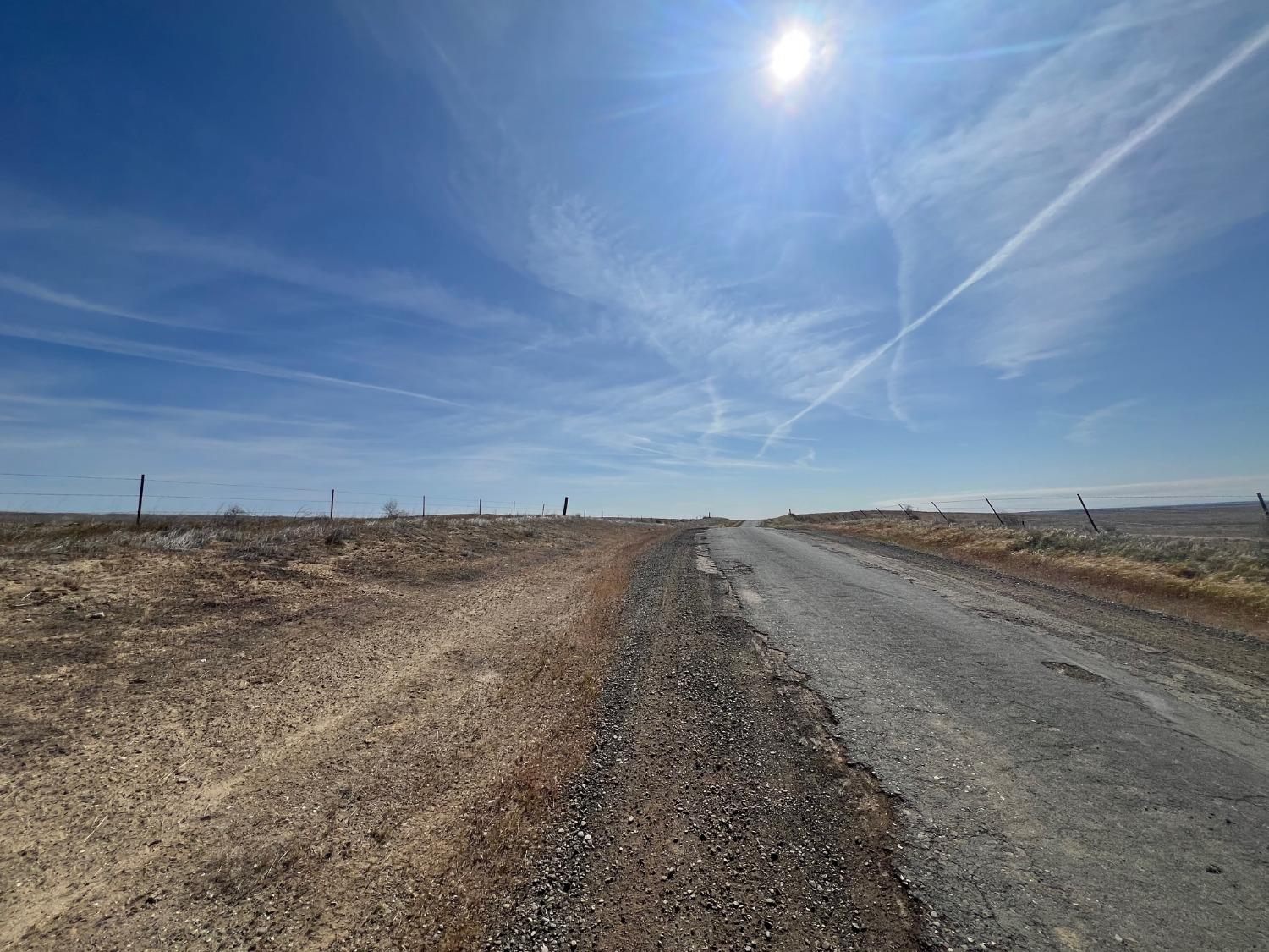 51 Highway 33, Kettleman City, CA 93239