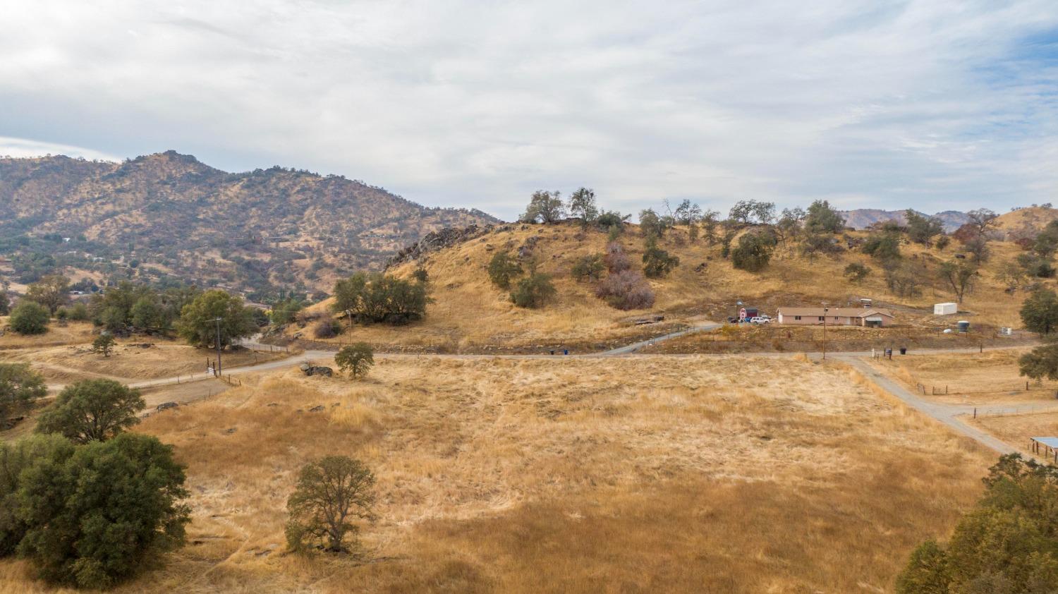 0 0 Feather Ln, Yokuts Valley, CA 93675