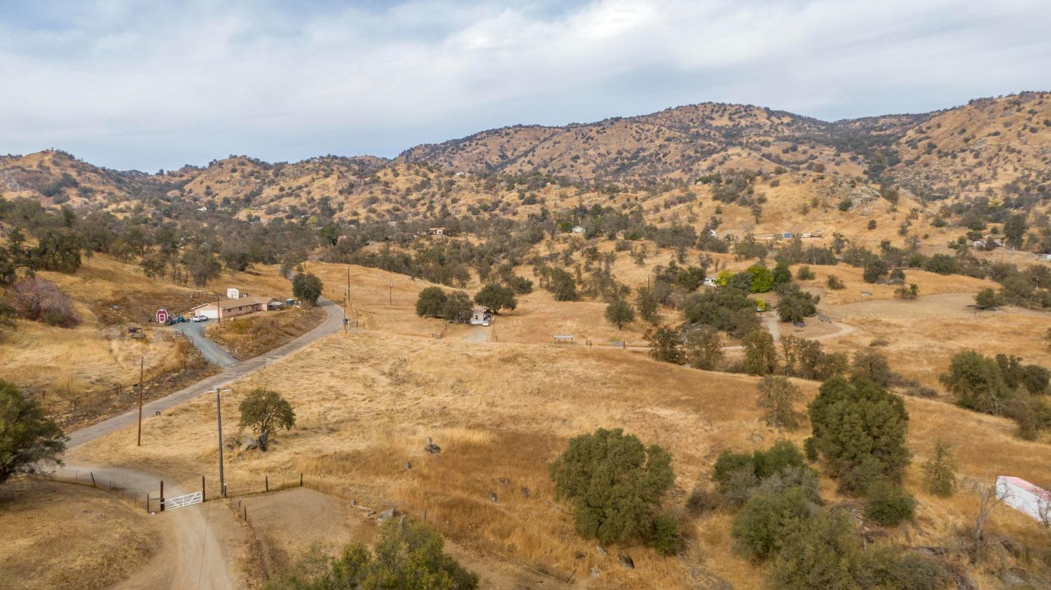 0 0 Feather Ln, Yokuts Valley, CA 93675
