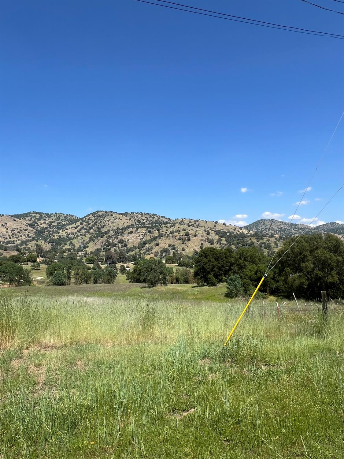 0 0 Feather Ln, Yokuts Valley, CA 93675