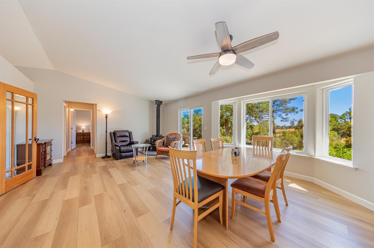 47180 Lookout Mountain Dr, Coarsegold, CA 93614