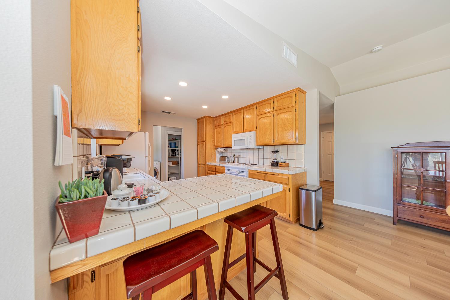 47180 Lookout Mountain Dr, Coarsegold, CA 93614