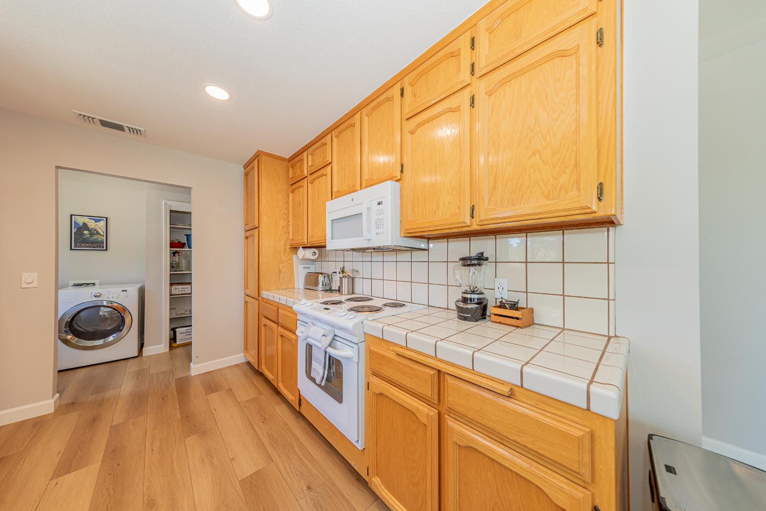 47180 Lookout Mountain Dr, Coarsegold, CA 93614