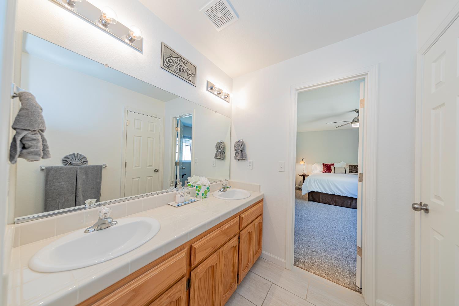 47180 Lookout Mountain Dr, Coarsegold, CA 93614