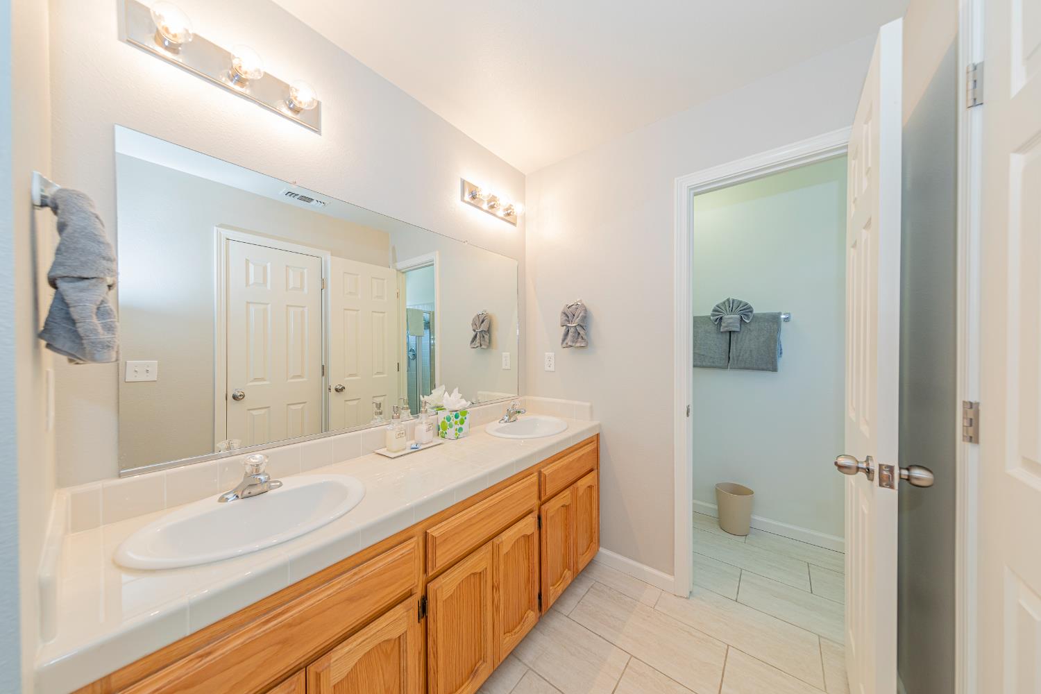 47180 Lookout Mountain Dr, Coarsegold, CA 93614