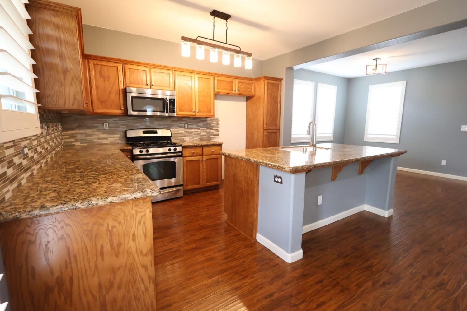 7369 E Garland Ave, Fresno, CA 93737