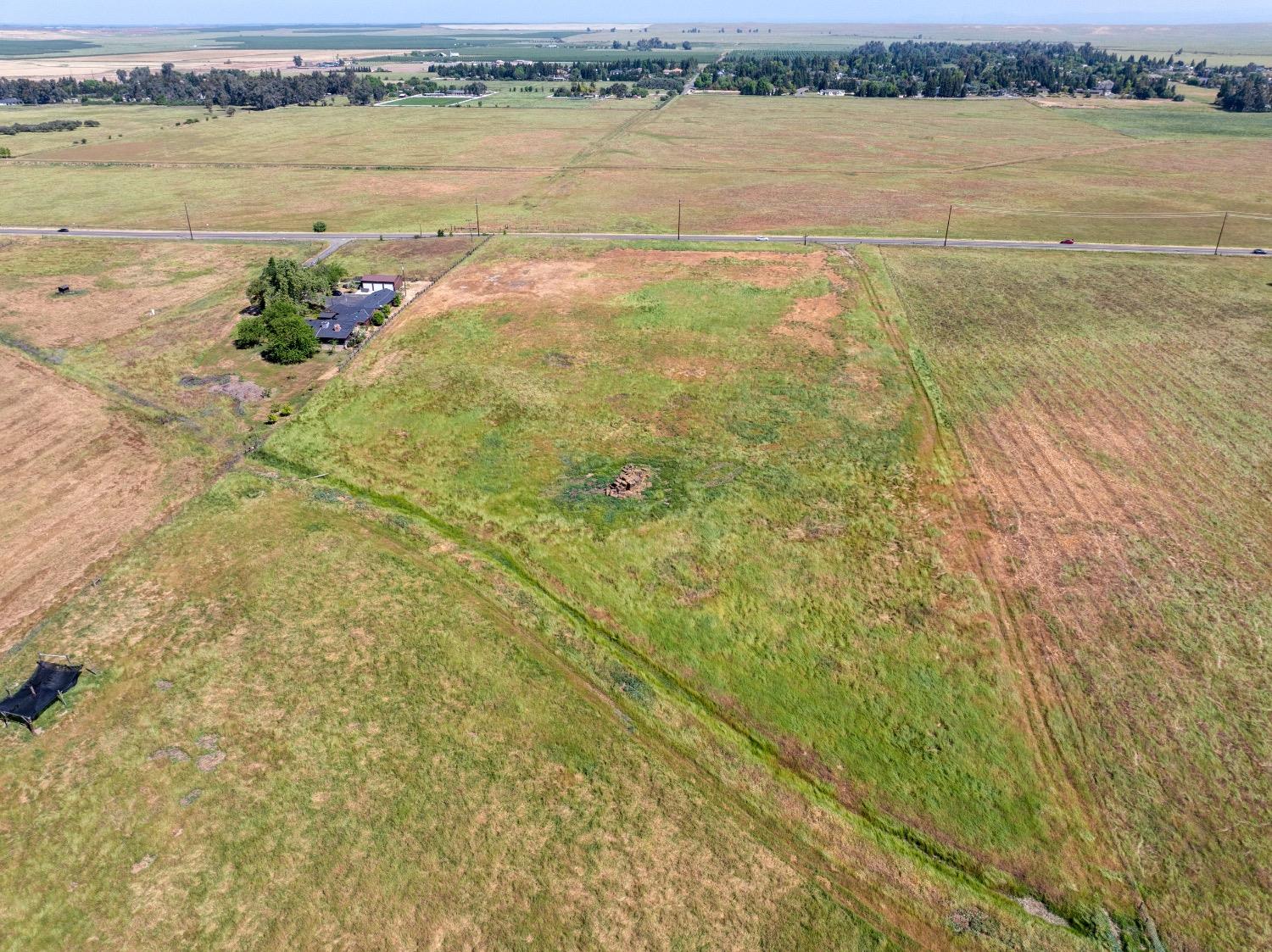 1 E Bellevue Rd, Merced, CA 95348