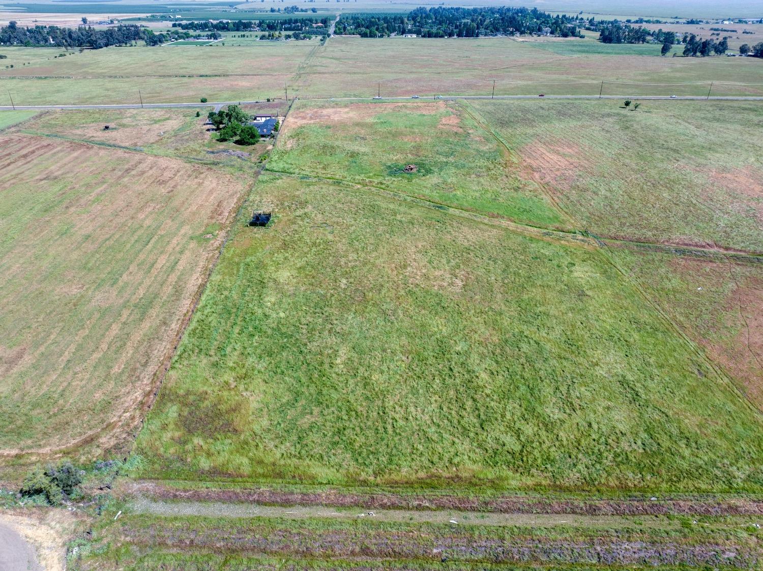 1 E Bellevue Rd, Merced, CA 95348