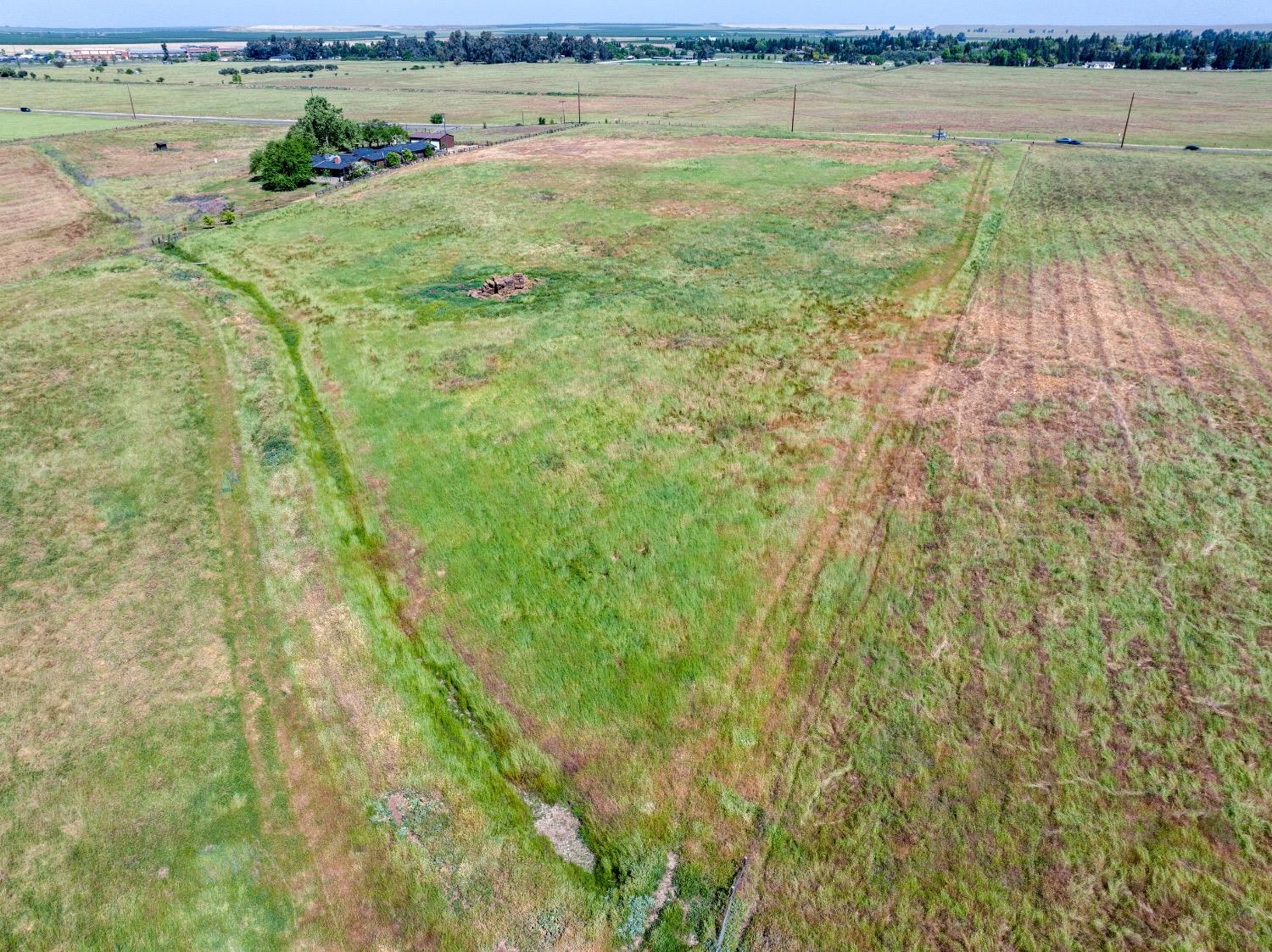 1 E Bellevue Rd, Merced, CA 95348