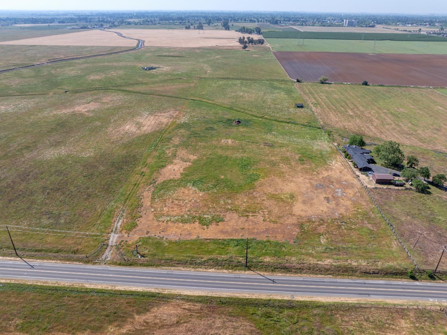 1 E Bellevue Rd, Merced, CA 95348