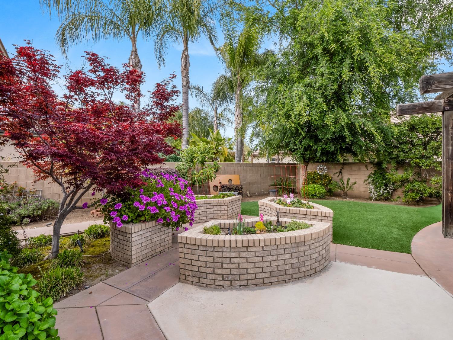 10640 N Old Course Dr, Fresno, CA 93730