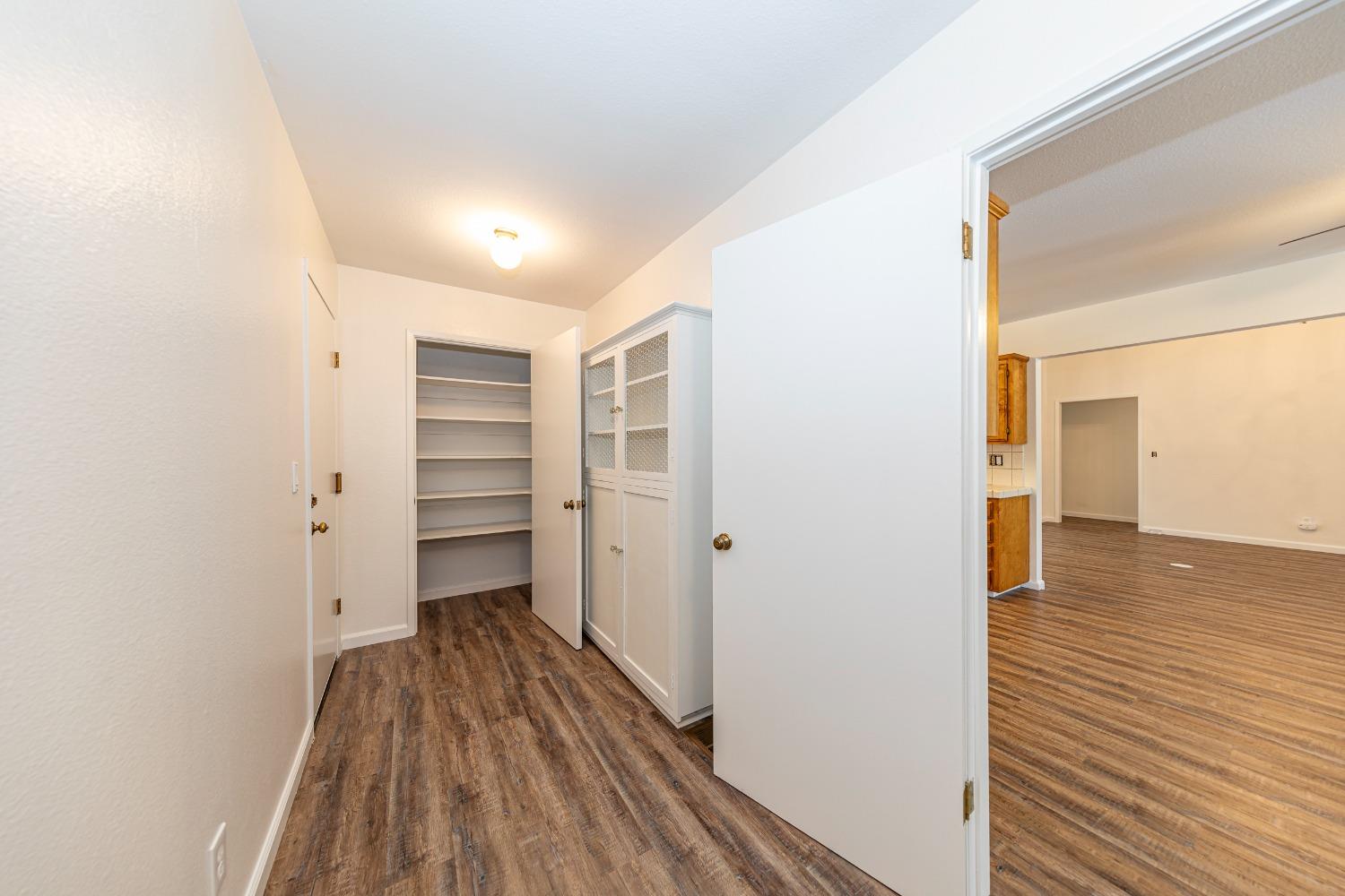 51192 Bon Veu Dr, Oakhurst, CA 93644