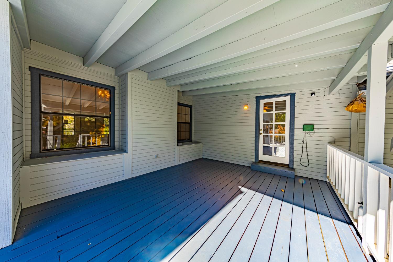 51192 Bon Veu Dr, Oakhurst, CA 93644