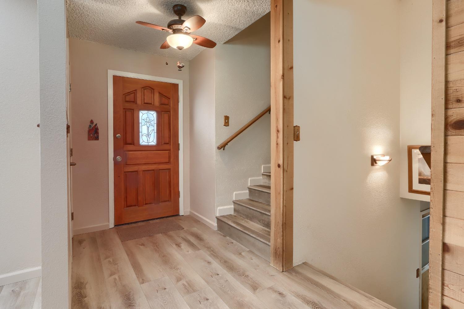 42275 Buckeye Rd, Oakhurst, CA 93644