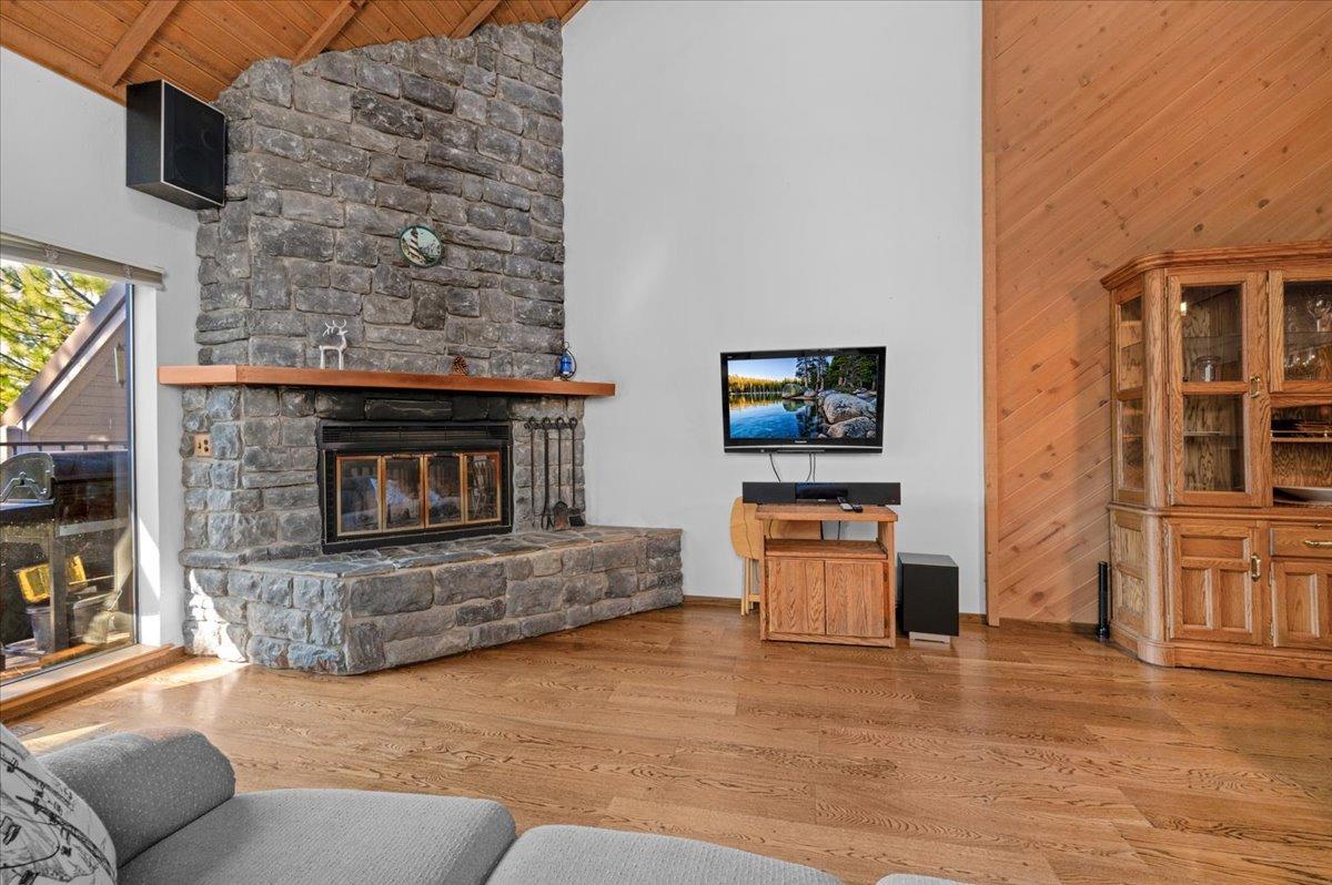 63221 Huntington Vista Rd #83, Huntington Lake, CA 93634