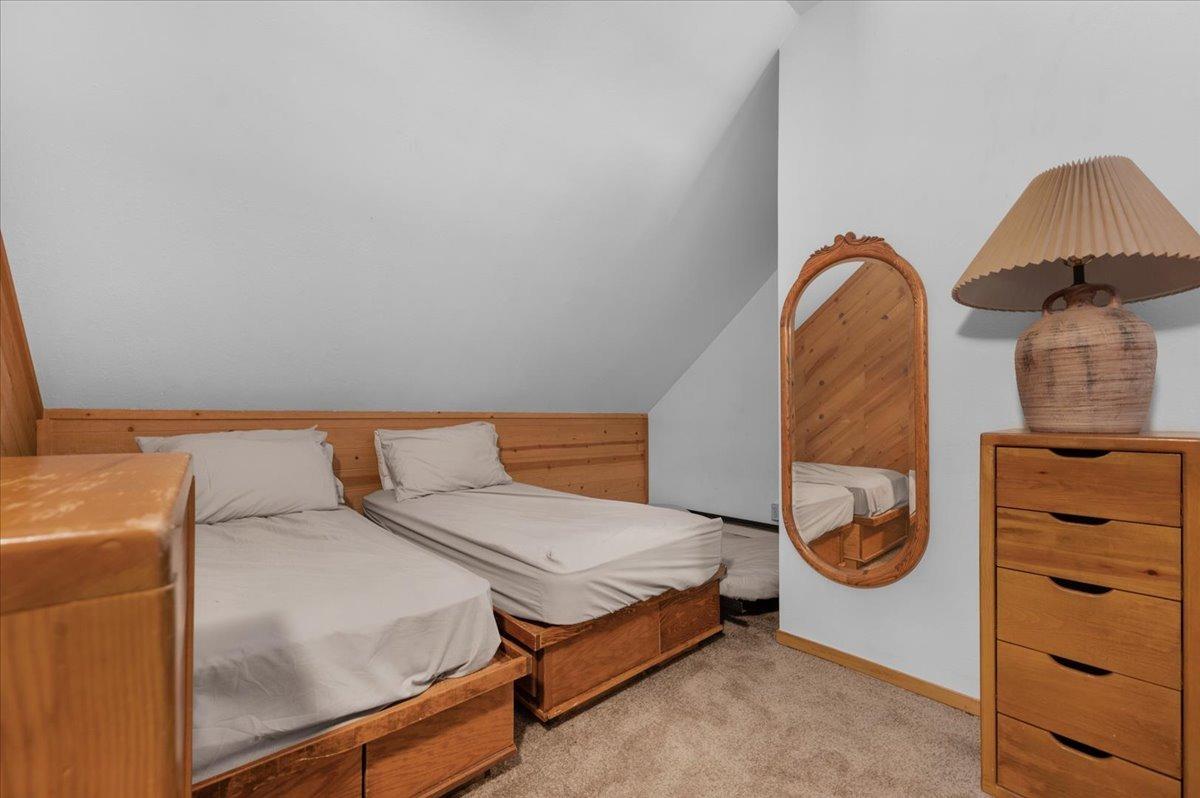 63221 Huntington Vista Rd #83, Huntington Lake, CA 93634