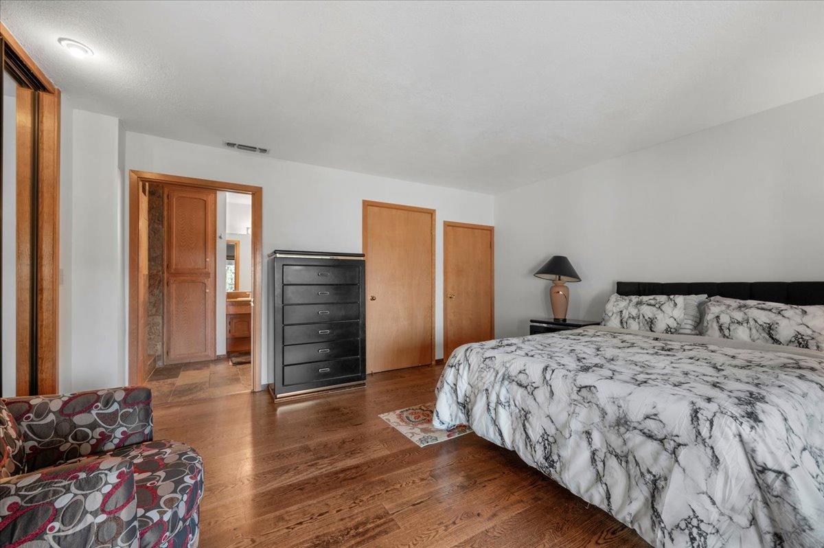 63221 Huntington Vista Rd #83, Huntington Lake, CA 93634