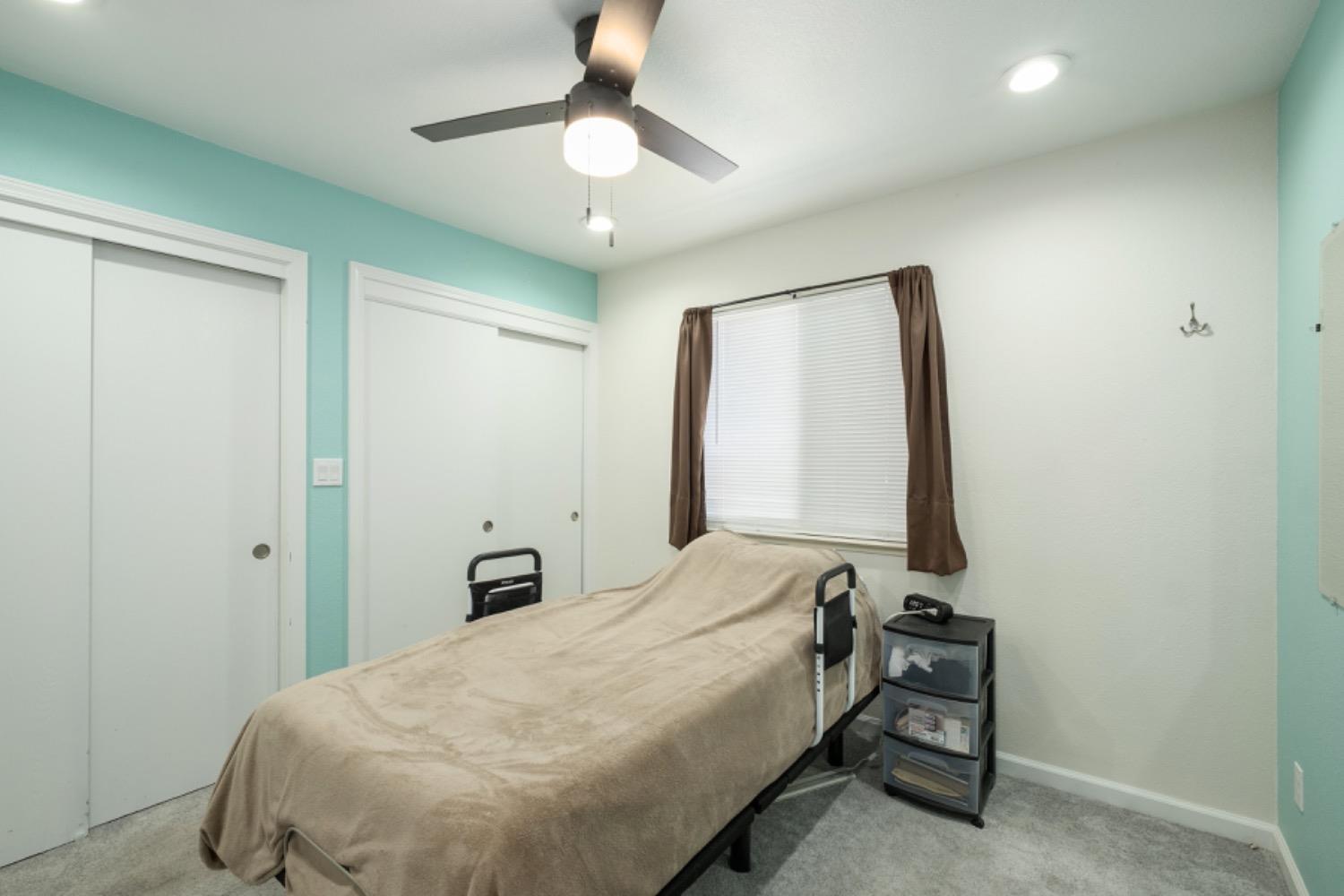 6583 N State Ave, Fresno, CA 93722