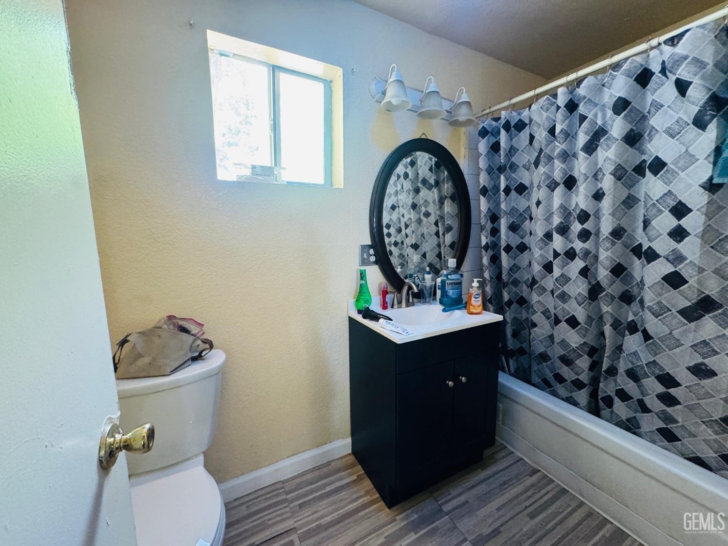 8116 Halleluiah, Bakersfield, CA 93307