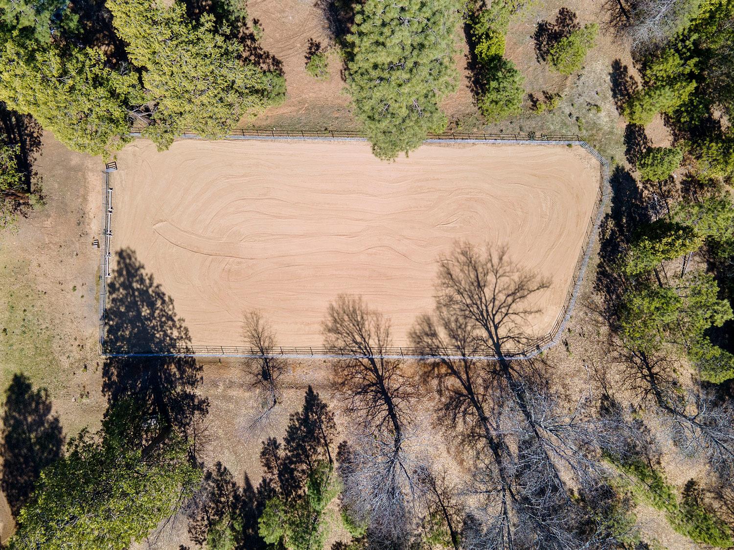 10415 McMahon Rd, Coulterville, CA 95311