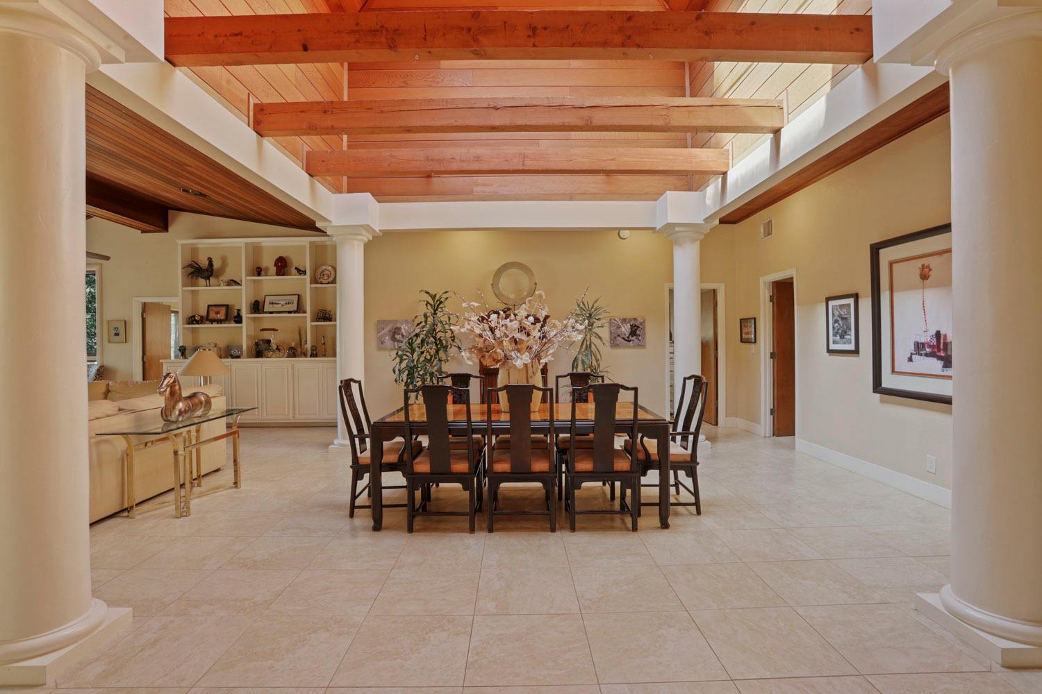 10415 McMahon Rd, Coulterville, CA 95311