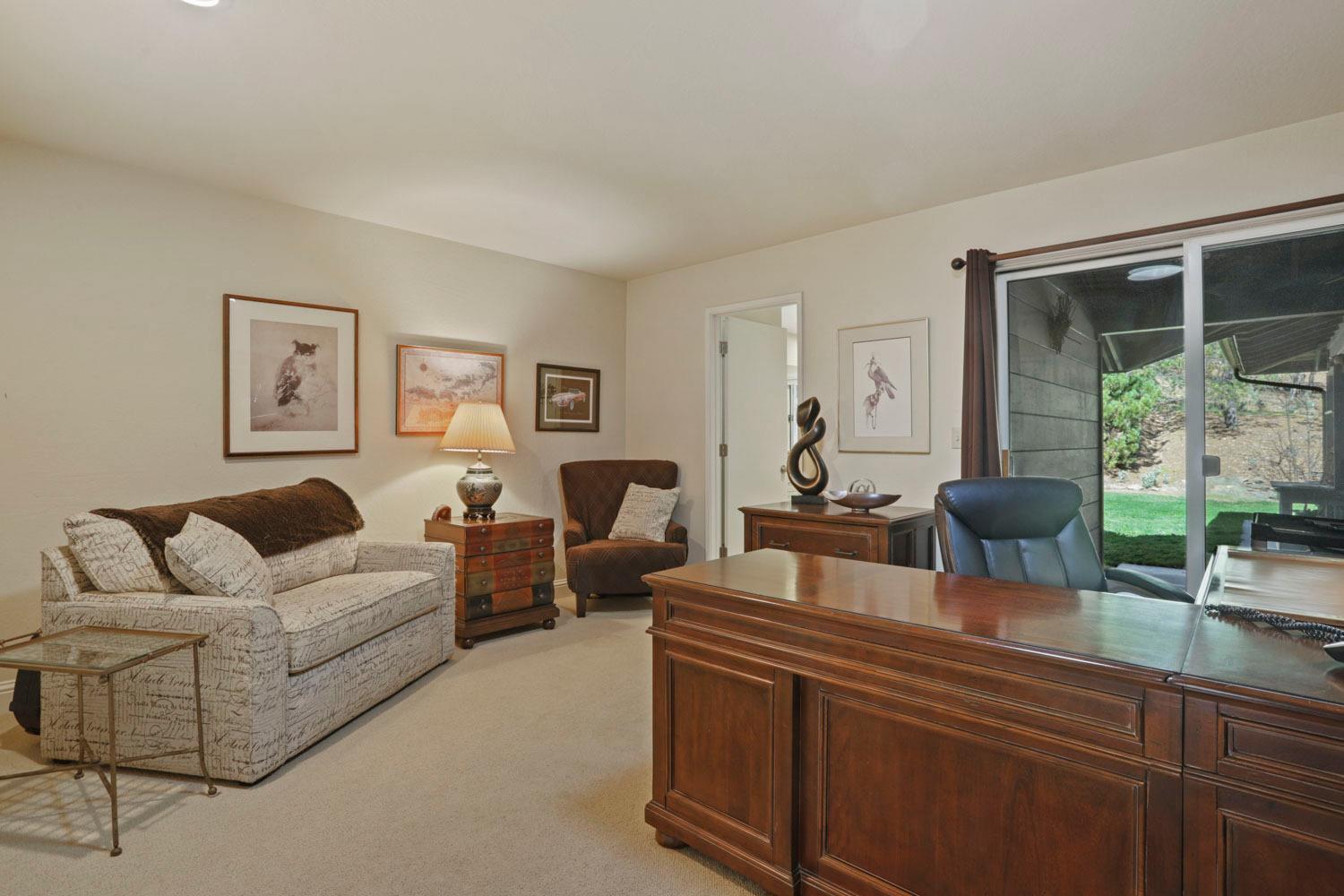 10415 McMahon Rd, Coulterville, CA 95311