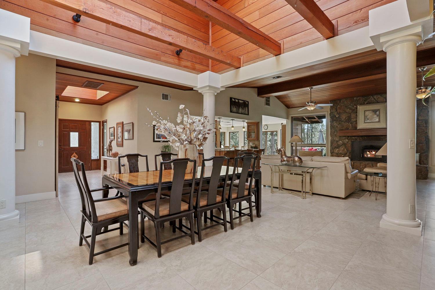 10415 McMahon Rd, Coulterville, CA 95311