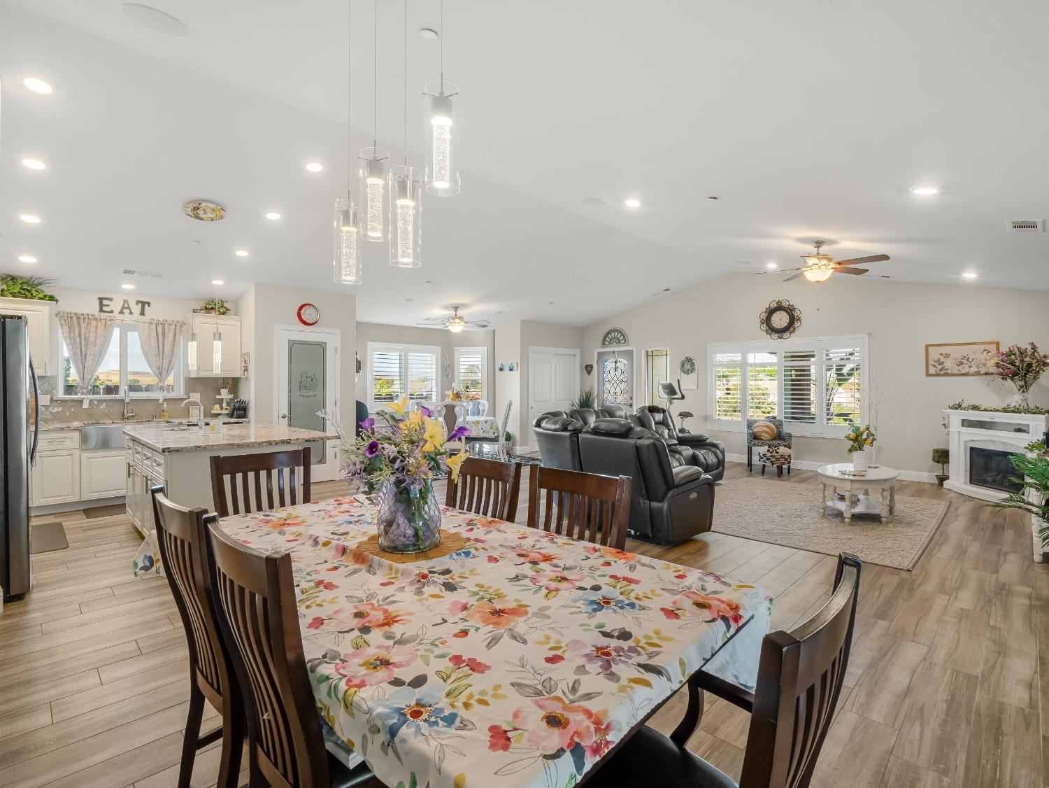 17324 17328 Bonita Rd, Madera, CA 93636