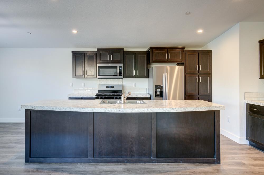 336 E Alluvial Ave #144, Fresno, CA 93720