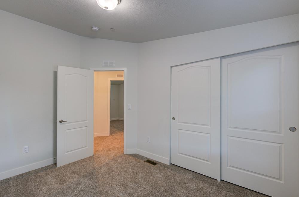 336 E Alluvial Ave #144, Fresno, CA 93720