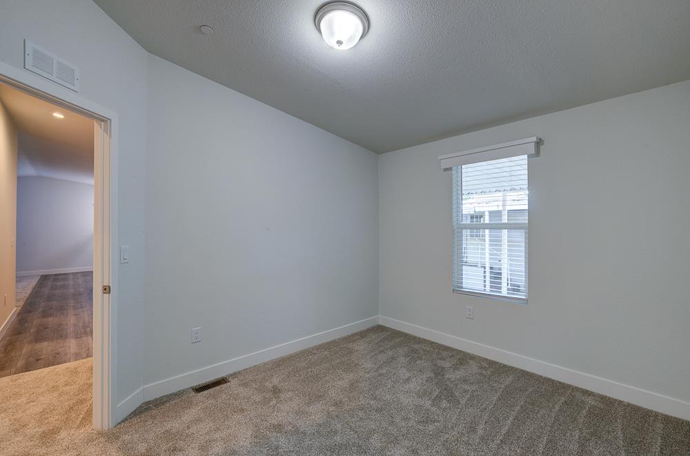 336 E Alluvial Ave #144, Fresno, CA 93720