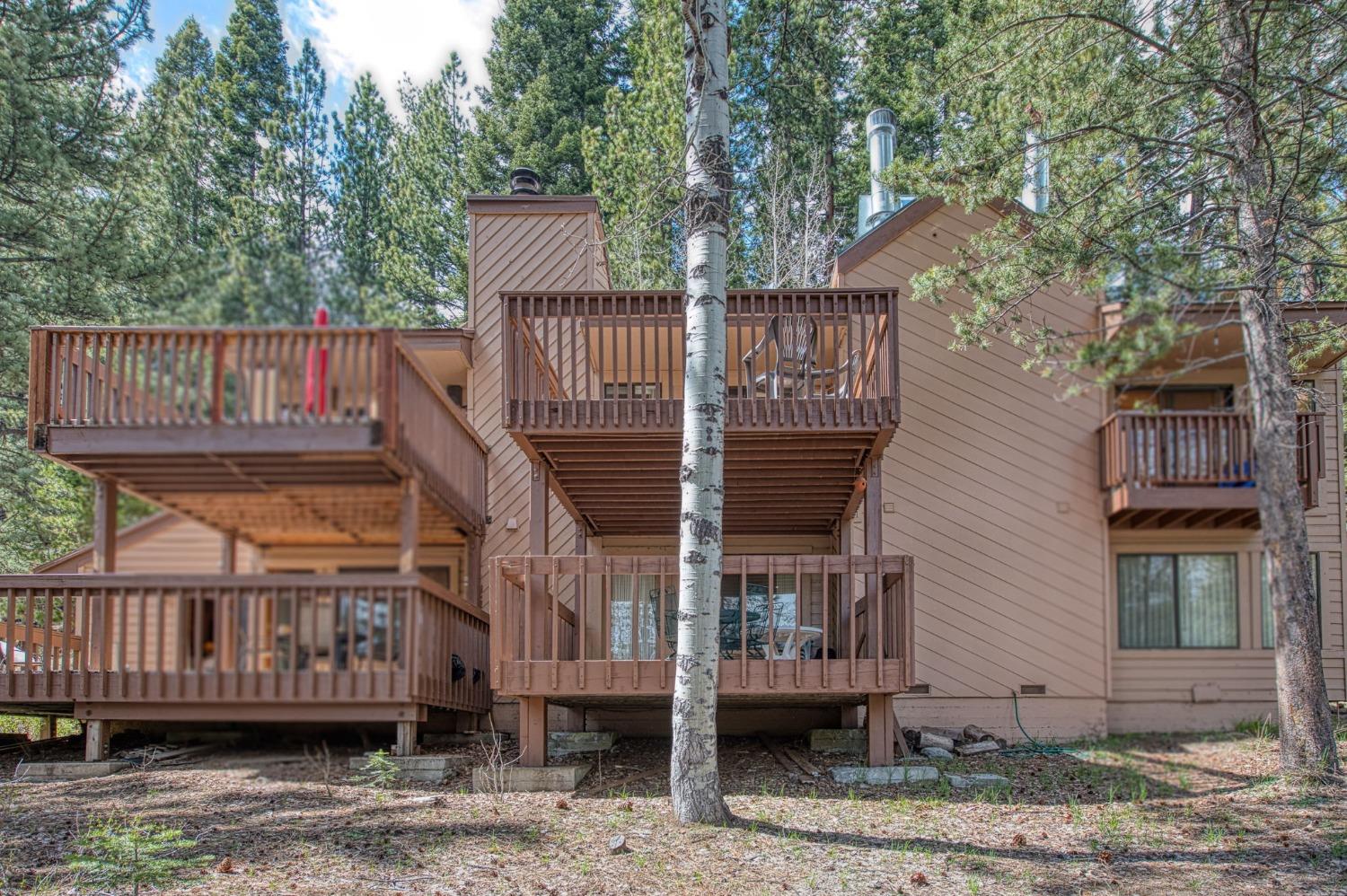 62642 Old College Ln #16, Huntington Lake, CA 93634