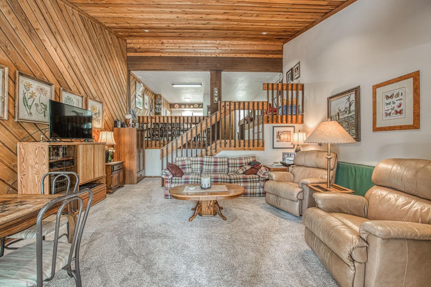 62642 Old College Ln #16, Huntington Lake, CA 93634