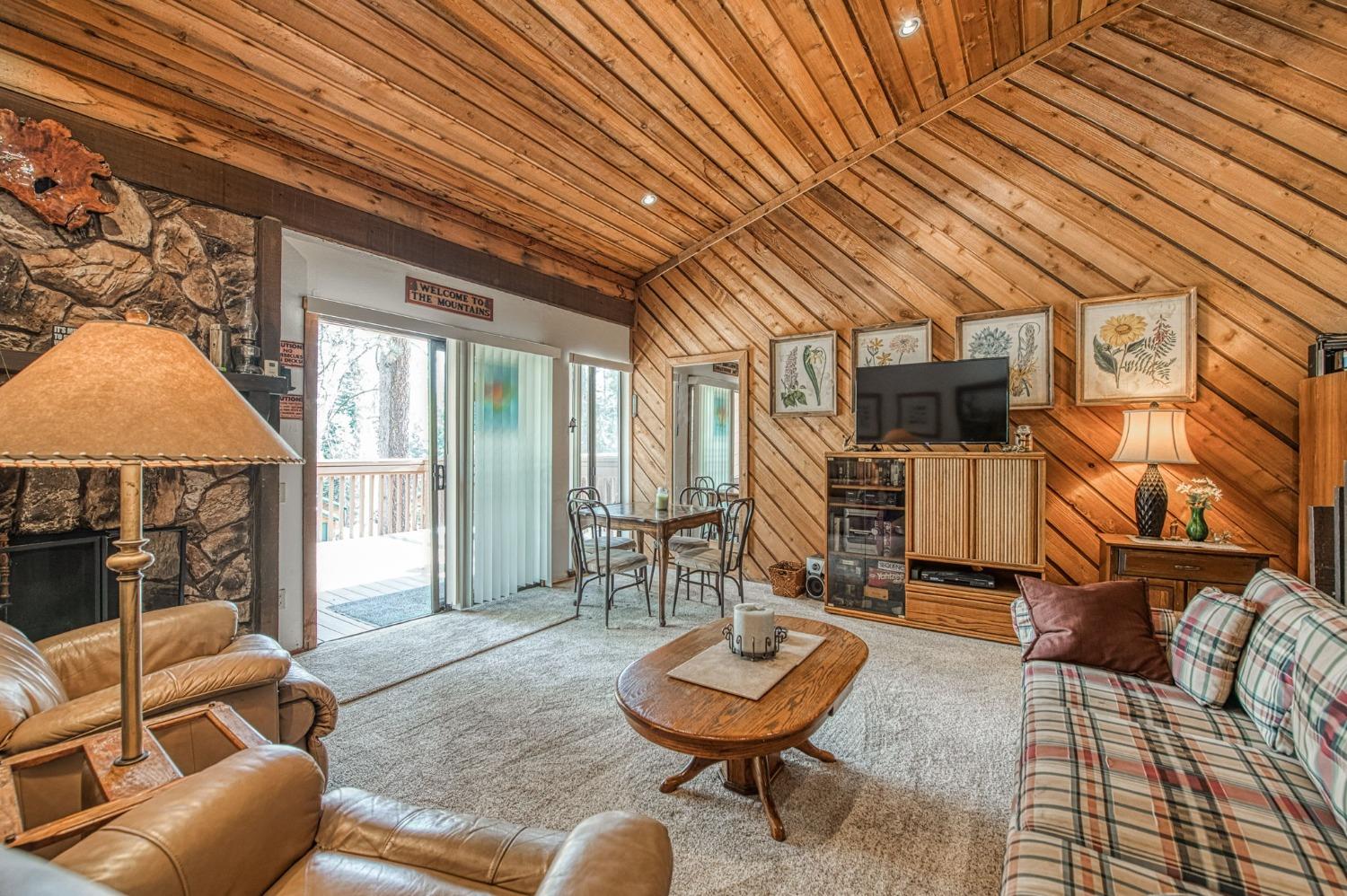 62642 Old College Ln #16, Huntington Lake, CA 93634