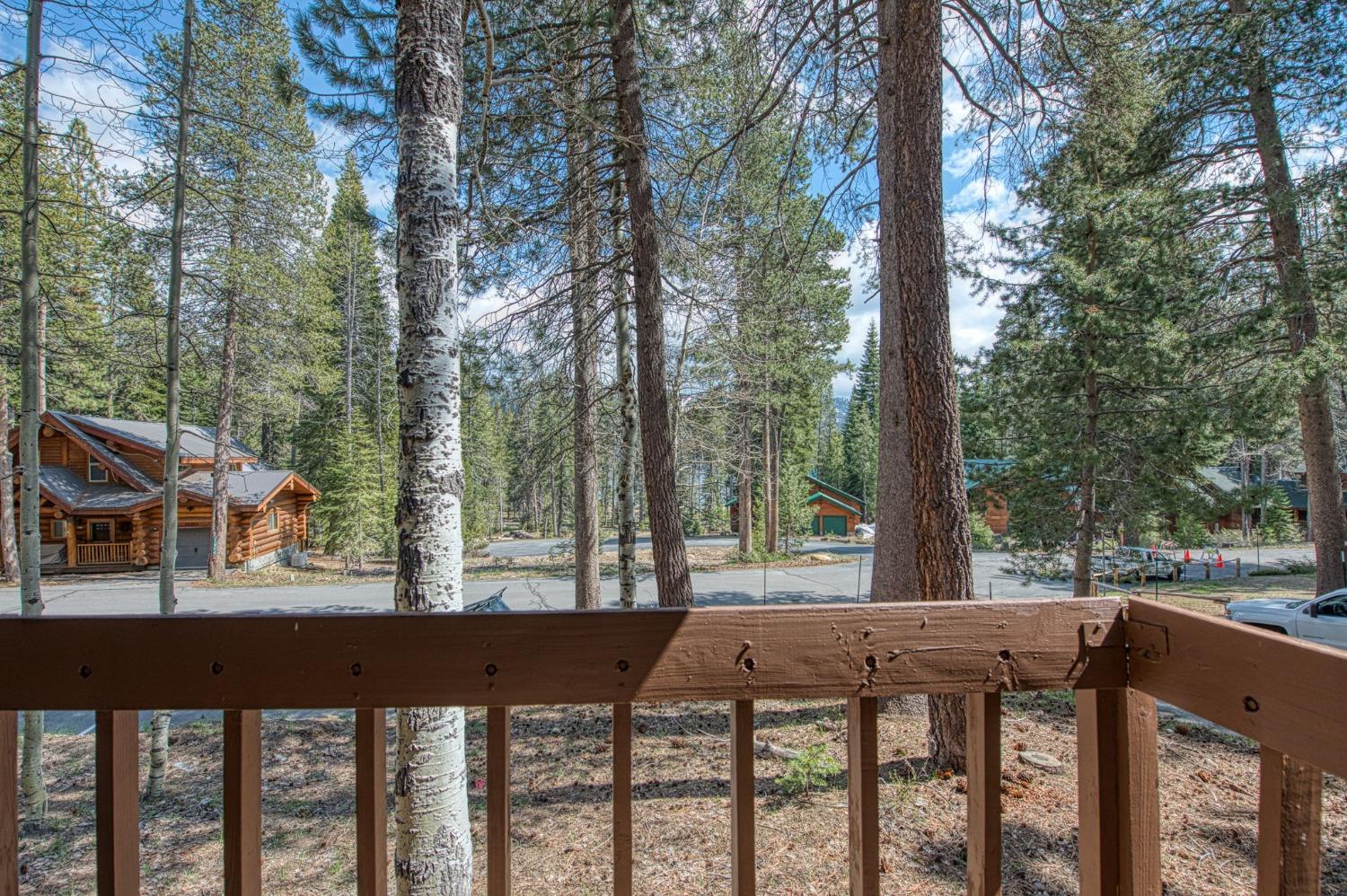 62642 Old College Ln #16, Huntington Lake, CA 93634