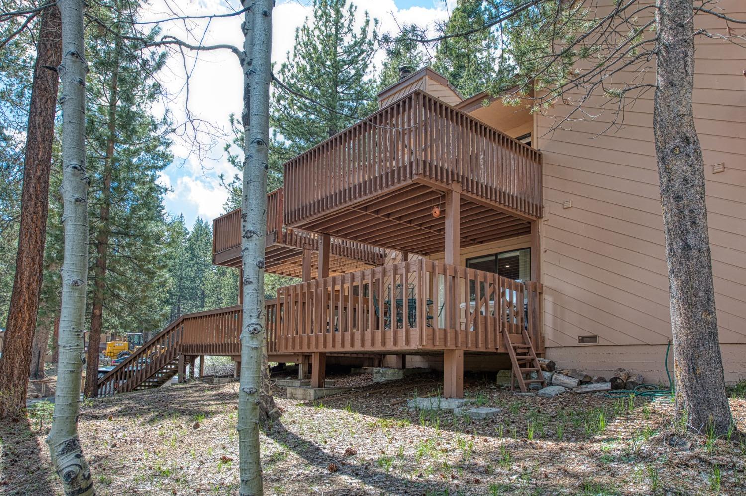 62642 Old College Ln #16, Huntington Lake, CA 93634