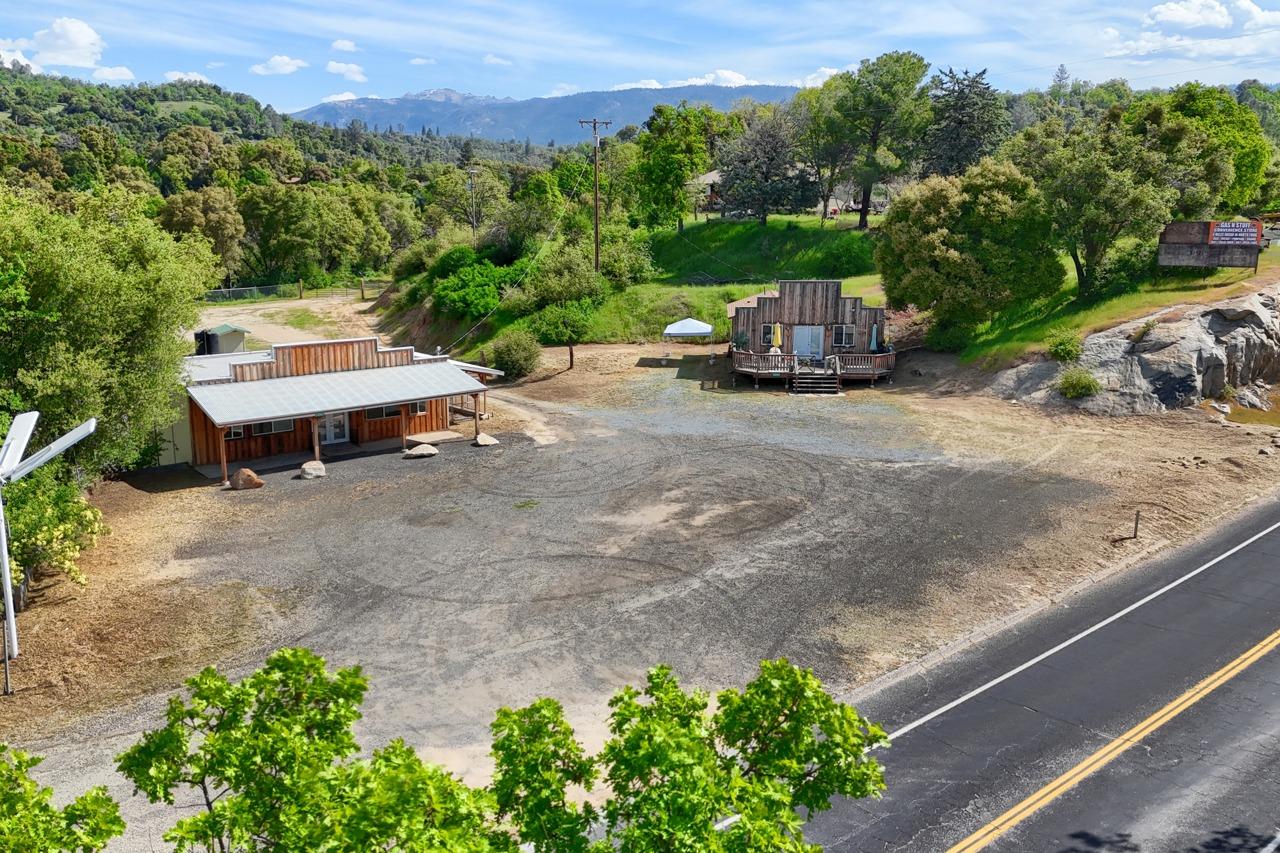 53987 Road 200, O neals, CA 93645