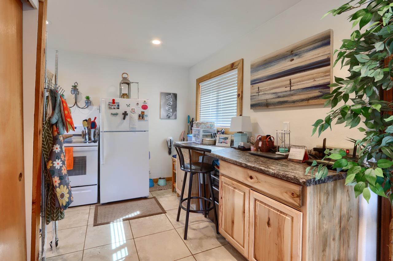 53987 Road 200, O neals, CA 93645