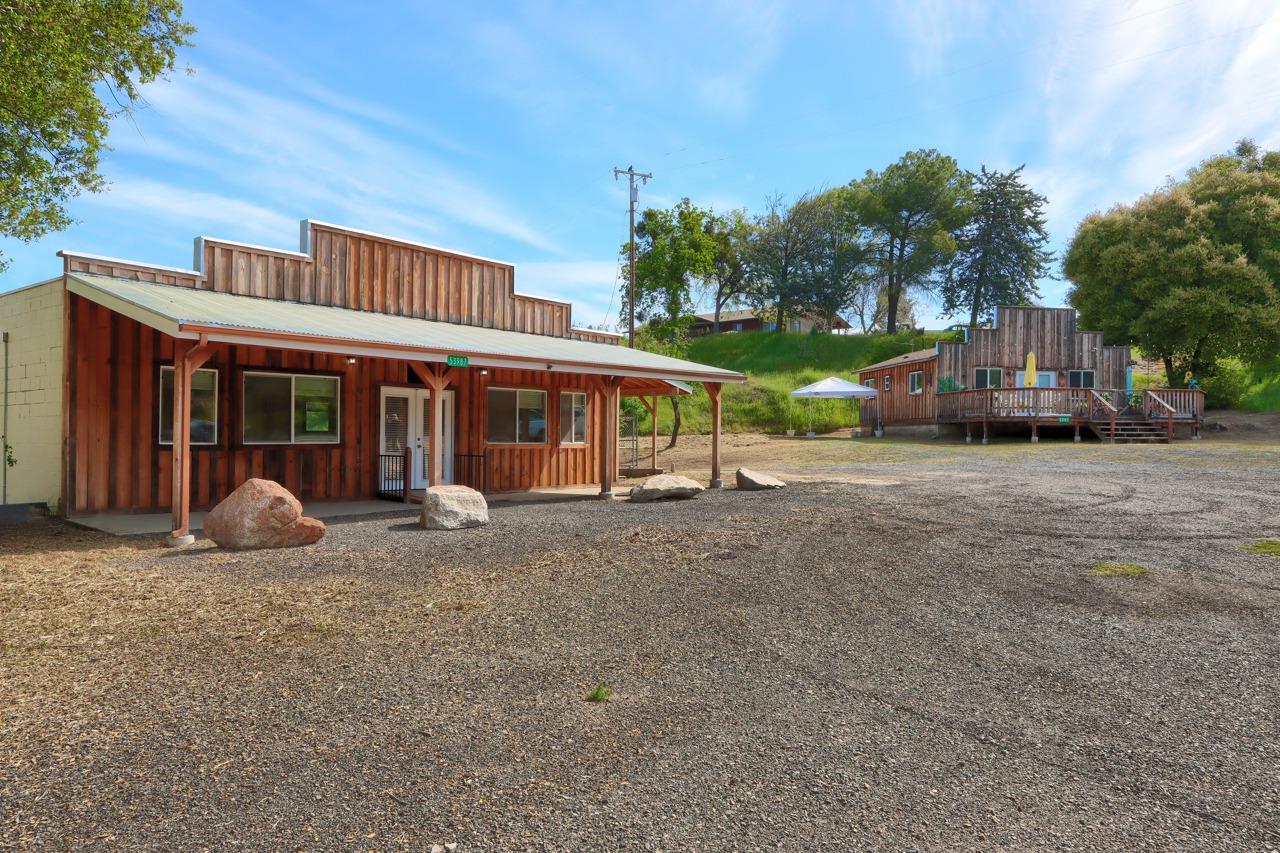 53987 Road 200, O neals, CA 93645