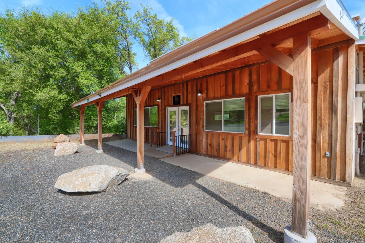 53987 Road 200, O neals, CA 93645