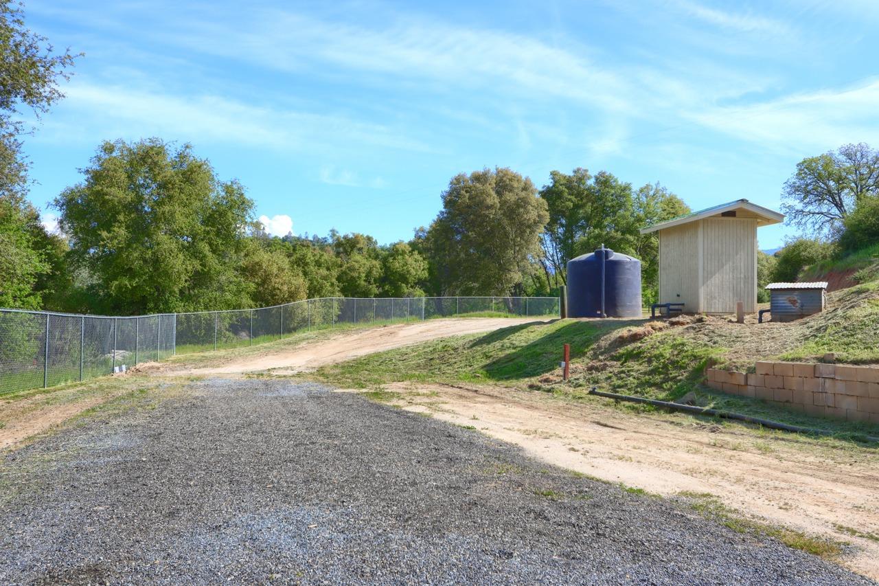 53987 Road 200, O neals, CA 93645