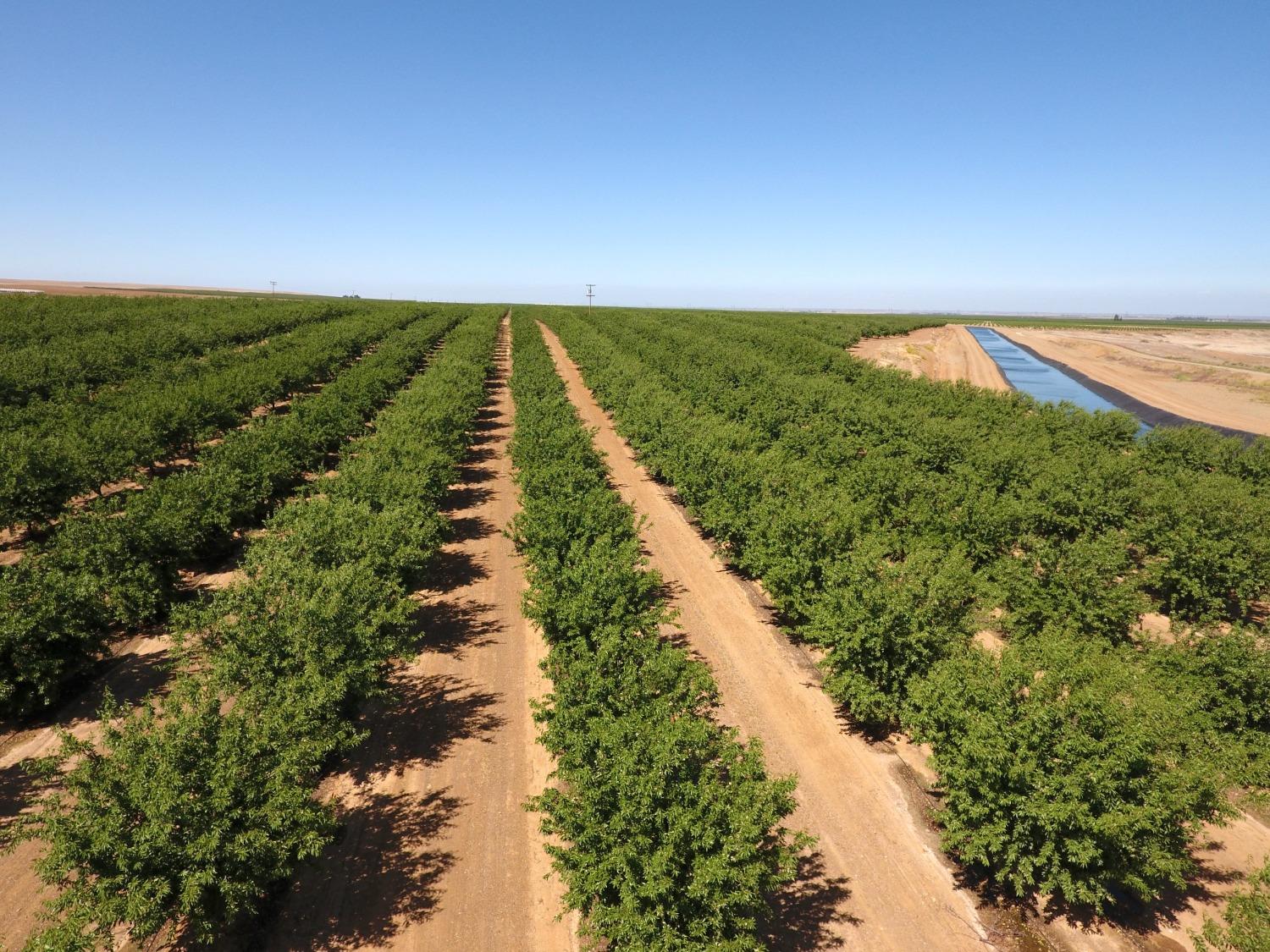 0 0 Little Panoche Rd, Firebaugh, CA 93622