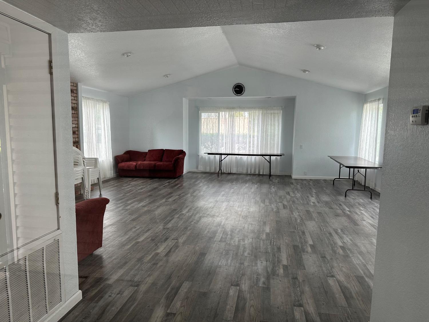 2280 Hurley Way #12, Out Of Area, CA 95825