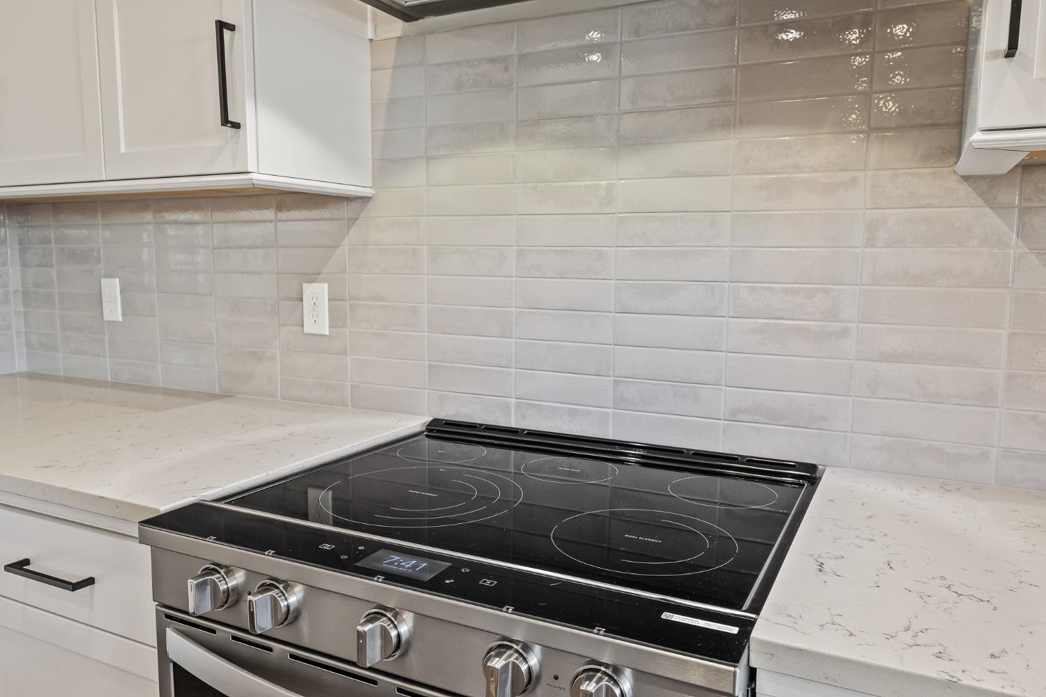 20164 Hazelwood Ln, Friant, CA 93626