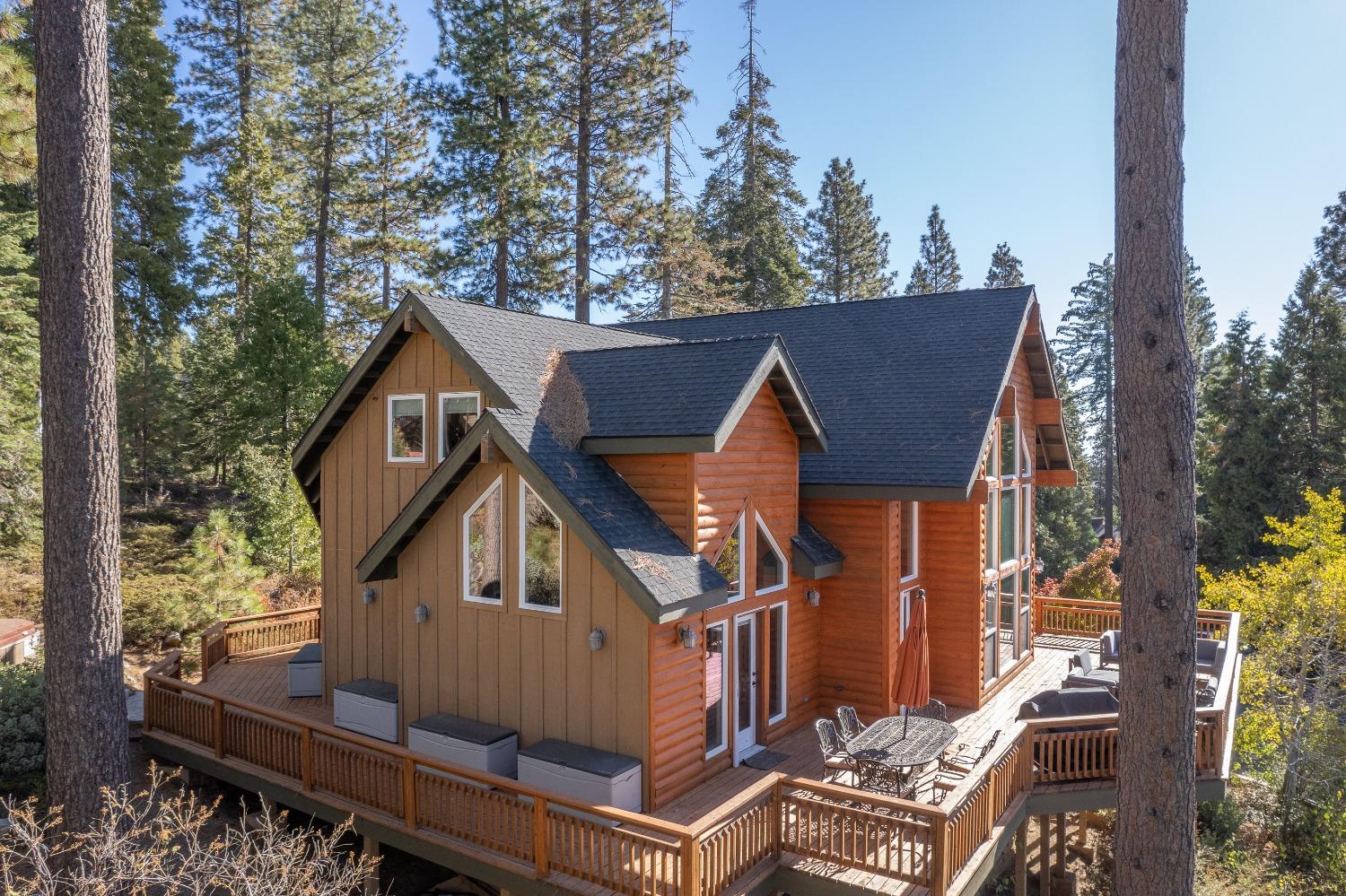40780 Wild Iris Ln, Shaver Lake, CA 93664