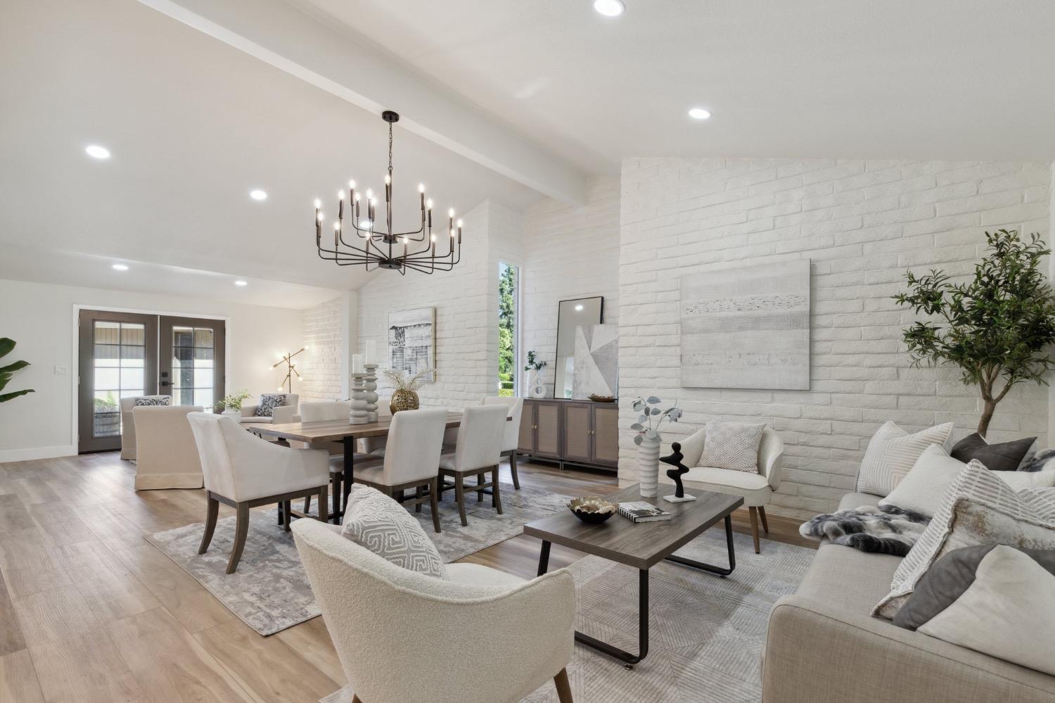 2044 W San Bruno Ave, Fresno, CA 93711