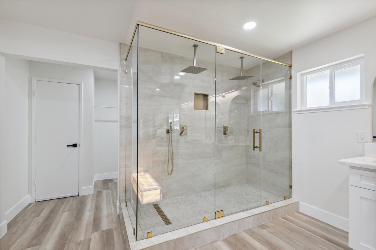 2044 W San Bruno Ave, Fresno, CA 93711