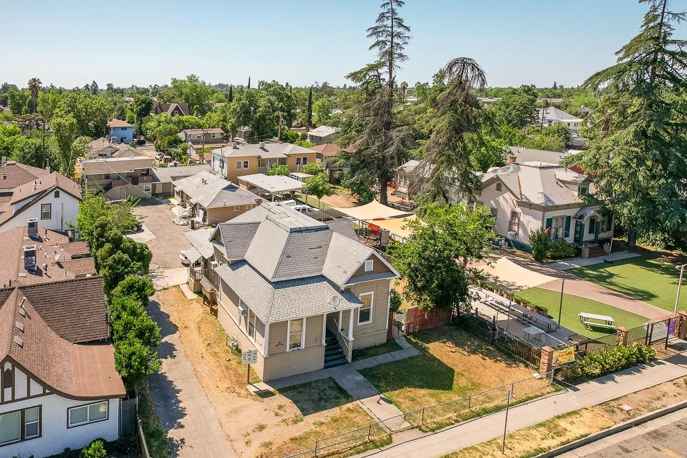 329 N Glenn Ave, Fresno, CA 93701